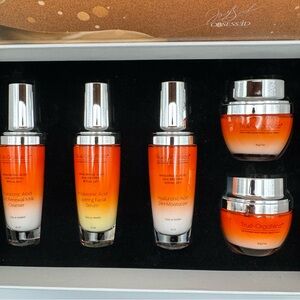 Hyaluronic Acid Ritual Set Cleaner, Tone, Serum, Eye Gel, Moisturizer